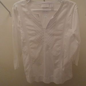 White blouse with short sleeves
